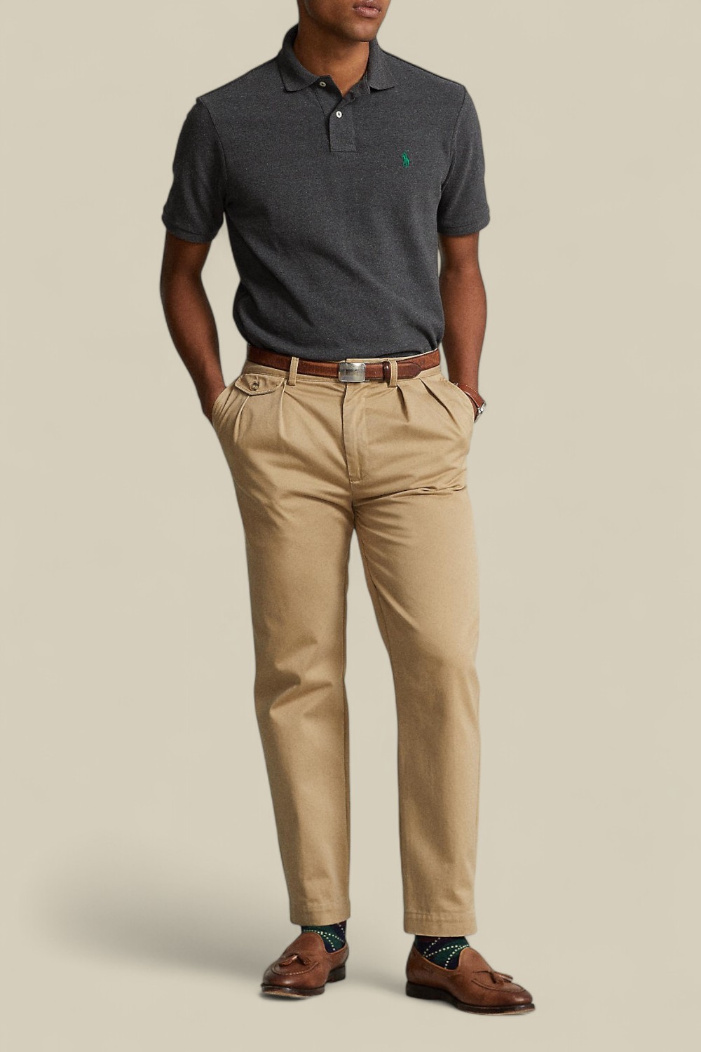 תמונת כל הלוק של חולצת פולו סלים פיט